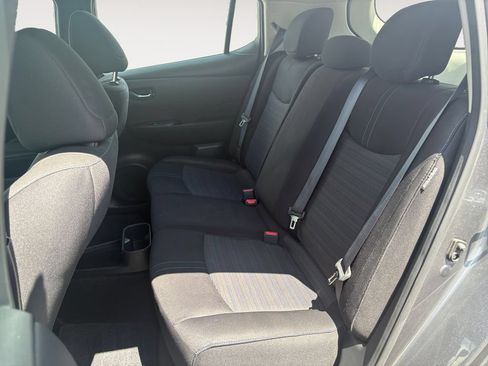 Used 2024 Nissan Leaf S FWD image 13