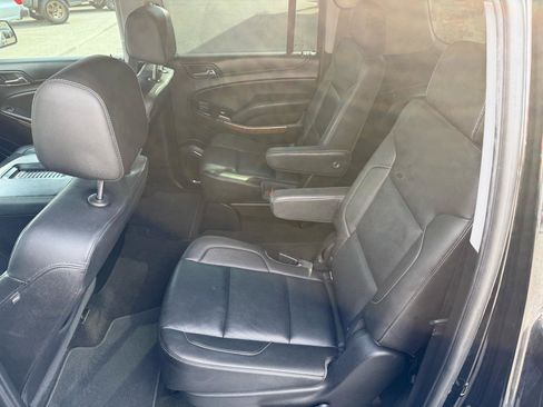 Used 2018 Chevrolet Suburban Premier image 15