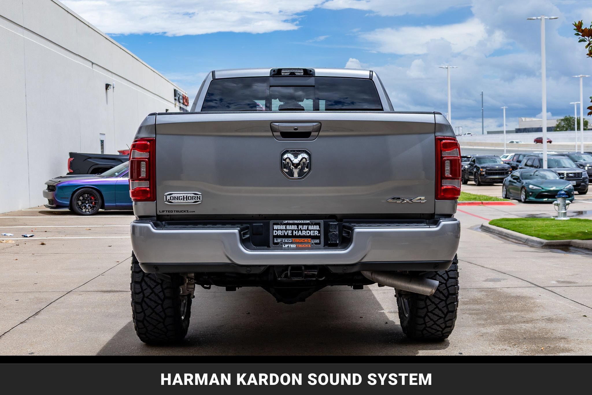 Used 2024 RAM 2500 Limited w/ Towing Technology Group AWD/4WD image 8