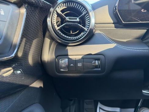 Used 2024 Chevrolet Blazer EV LT image 43