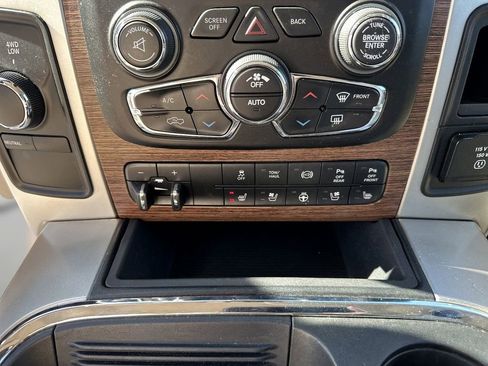 Used 2018 RAM 3500 Laramie AWD/4WD image 20