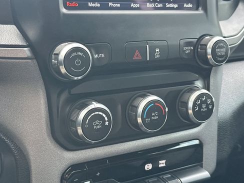 Used 2020 RAM 2500 Tradesman image 19