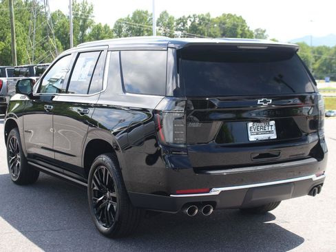 Used 2025 Chevrolet Tahoe Premier AWD/4WD image 5