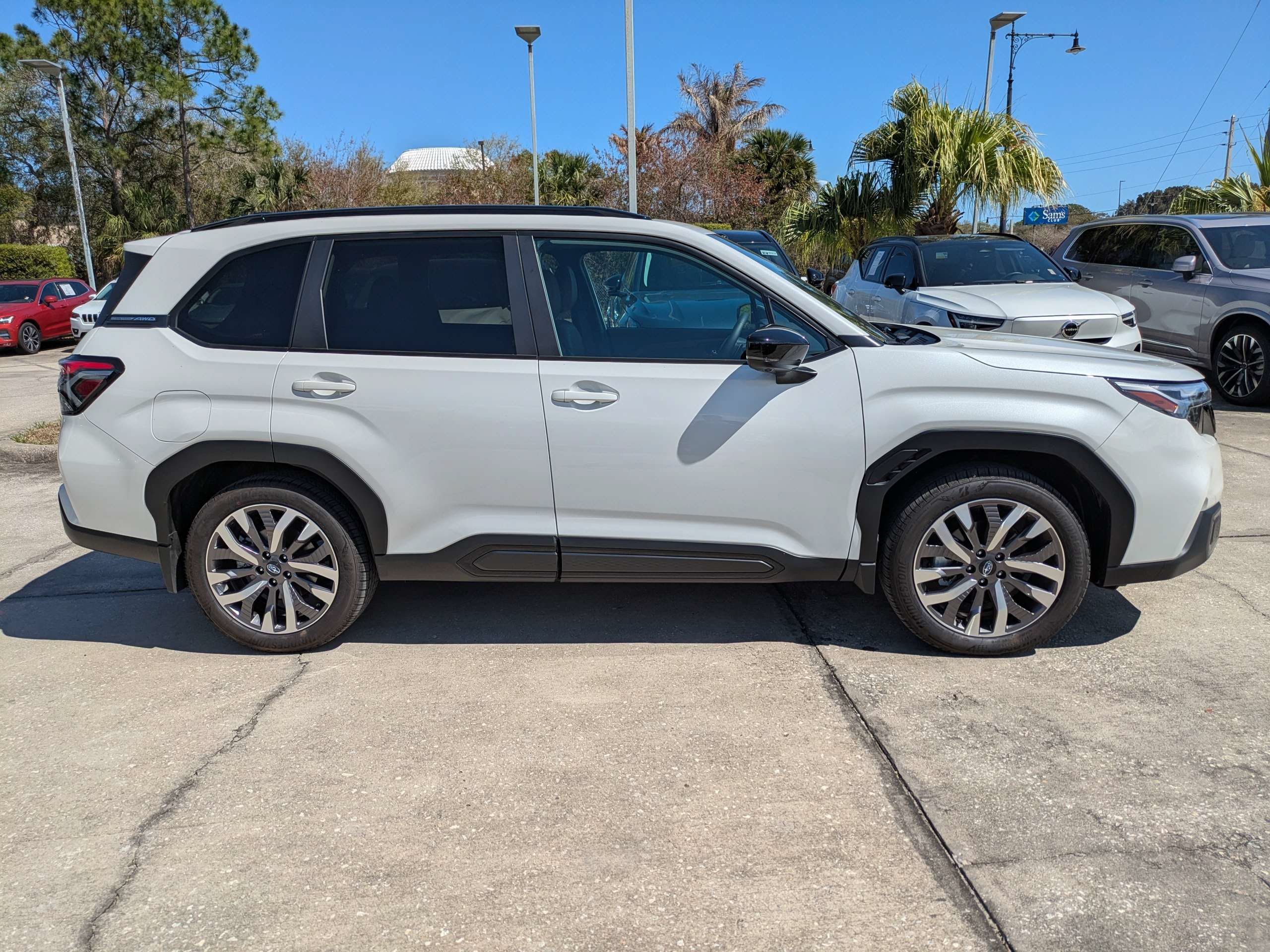 Used 2026 Subaru Forester Touring w/ Touring Package AWD/4WD image 3