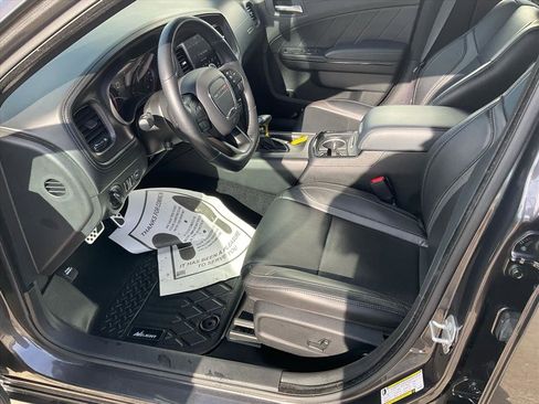 Used 2023 Dodge Charger SXT w/ Plus Group image 5