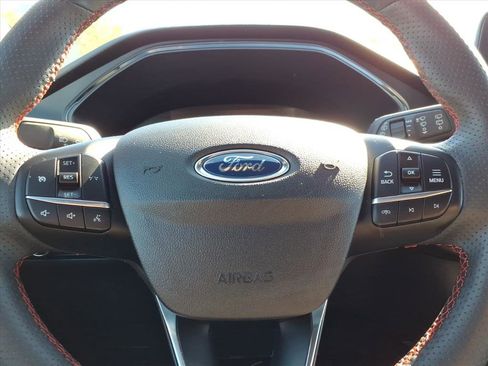 Certified 2025 Ford Escape ST-Line image 22
