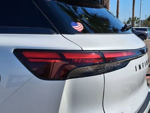 New 2026 INFINITI QX60 Sport w/ Dark Cargo Package AWD/4WD image 8