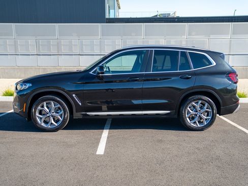 Used 2023 BMW X3 sDrive30i w/ Convenience Package RWD image 2