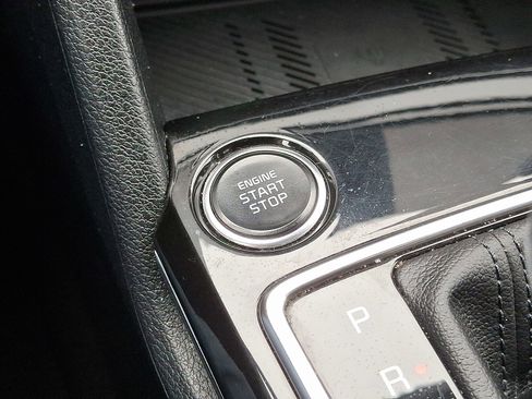 Used 2023 Kia Sportage EX image 27