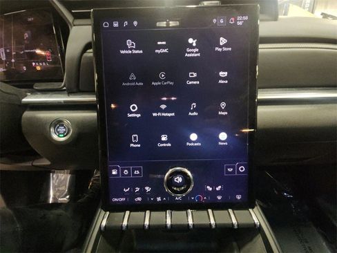 Certified 2025 GMC Terrain Elevation image 17