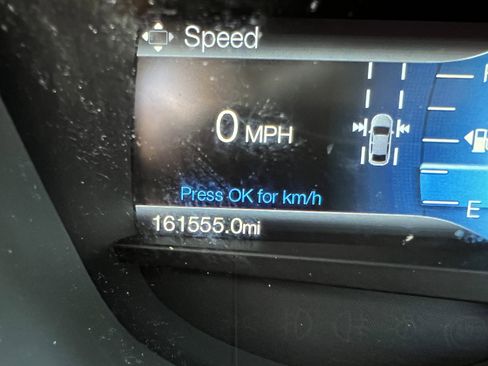 Used 2018 Ford Fusion SE FWD image 23