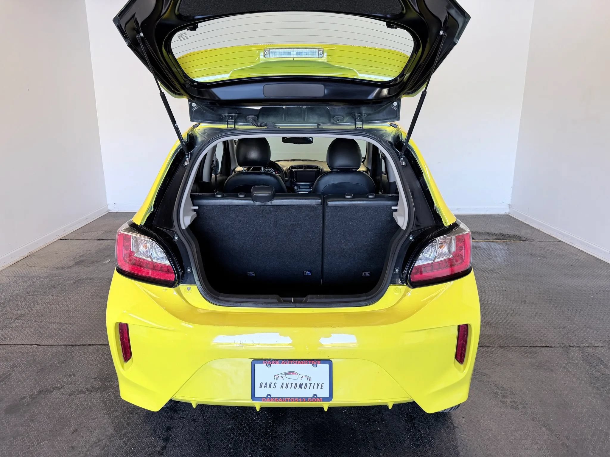 Used 2024 Mitsubishi Mirage SE FWD image 32