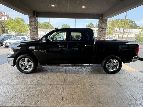 Used 2018 RAM 1500 Big Horn AWD/4WD image 9
