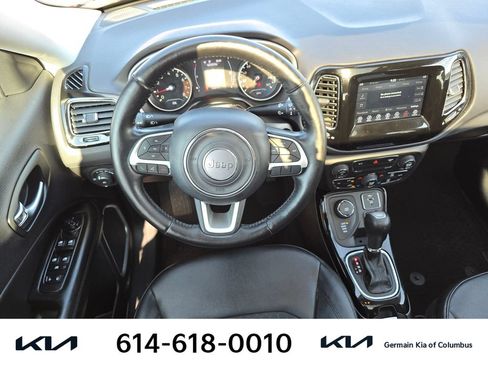 Used 2020 Jeep Compass Latitude AWD/4WD image 16