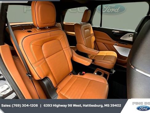 Used 2023 Lincoln Aviator Black Label w/ Dynamic Handling Package image 20