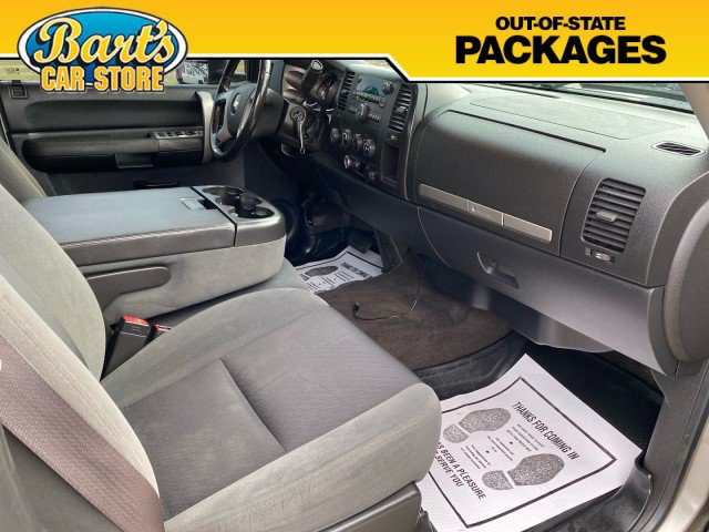 Used 2009 Chevrolet Silverado 2500 LT w/ Snow Plow Prep Package AWD/4WD image 11