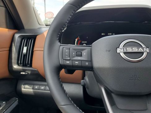 New 2026 Nissan Pathfinder Platinum AWD/4WD image 23