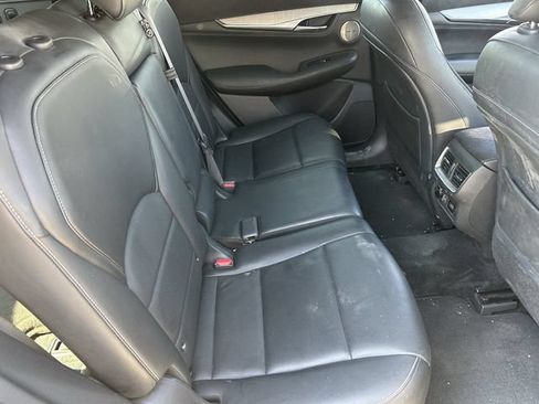 Used 2019 INFINITI QX50 Essential w/ Sensory Package FWD image 15