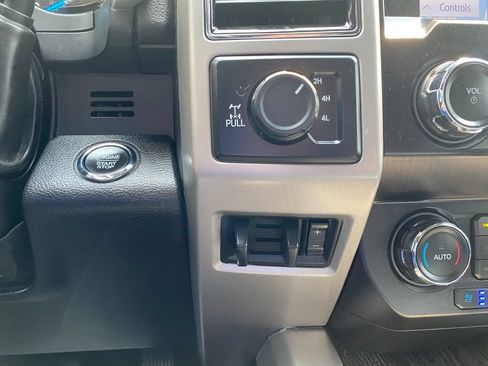 Used 2020 Ford F250 Lariat AWD/4WD image 32
