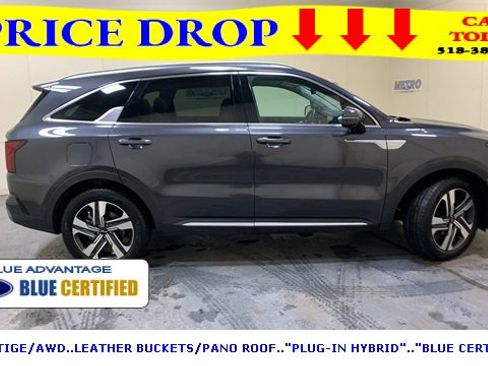 Used 2023 Kia Sorento SX Prestige image 3