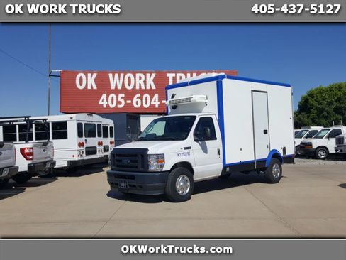 Used 2023 Ford E-350 and Econoline 350 Super Duty w/ Power Windows & Locks Group RWD image 1