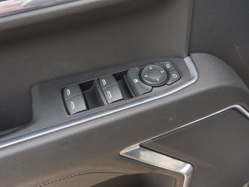 Used 2024 Chevrolet Silverado 1500 RST AWD/4WD image 17