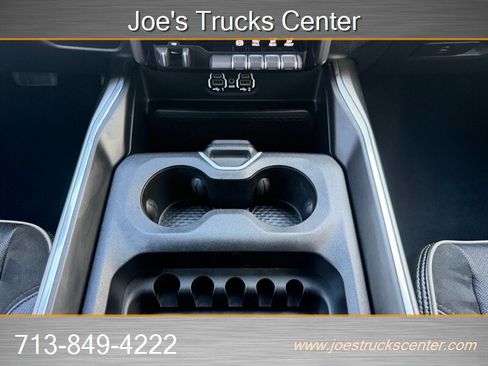 Used 2023 RAM 2500 Laramie AWD/4WD image 16