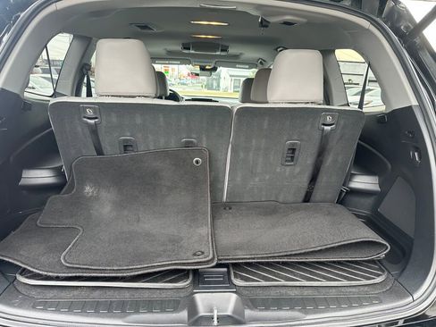 Used 2019 Honda Pilot Touring image 34