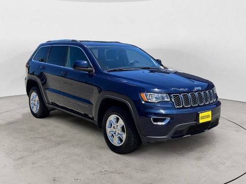 Used 2017 Jeep Grand Cherokee Laredo w/ Quick Order Package 23E AWD/4WD image 7