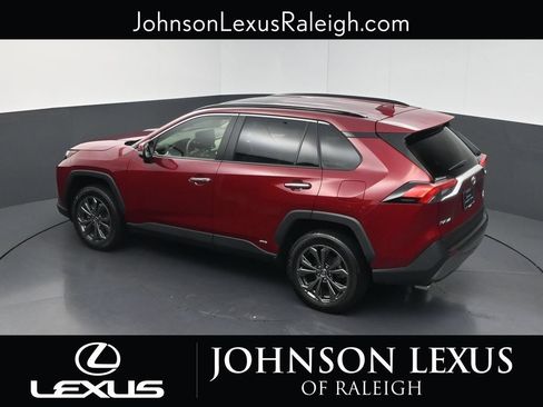 Used 2024 Toyota RAV4 Limited w/ Advanced Technology Package AWD/4WD image 25
