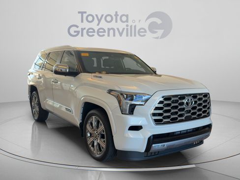 Used 2026 Toyota Sequoia Capstone AWD/4WD image 8