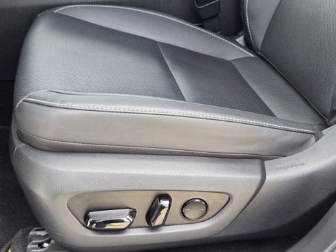 Used 2025 Lexus RX 350 Premium w/ Accessory Package (Z1) FWD image 20