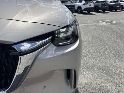 New 2025 MAZDA CX-90 Plug-In Hybrid w/ Premium Plus image 11