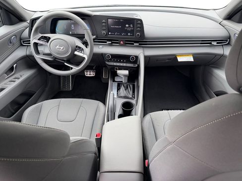 New 2026 Hyundai Elantra Sport FWD image 10