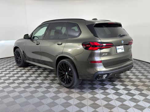 New 2026 BMW X5 sDrive40i w/ M Sport Package image 3