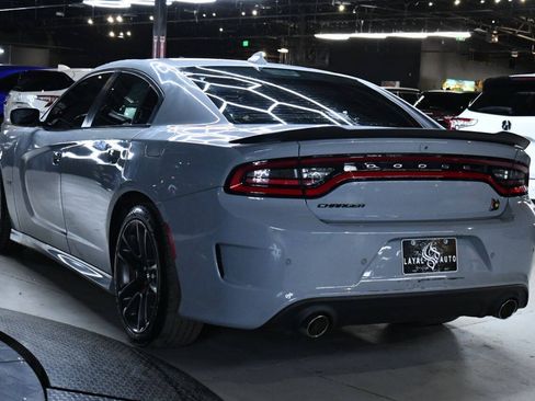Used 2021 Dodge Charger Scat Pack RWD image 9