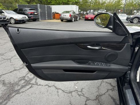 Used 2016 BMW Z4 sDrive35i RWD image 18