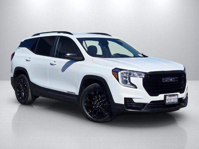 Used 2022 GMC Terrain SLE w/ Driver Convenience Package FWD image 1
