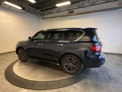 Used 2021 INFINITI QX80 Premium Select image 6