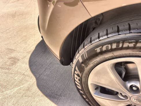 Used 2014 Kia Soul FWD image 23
