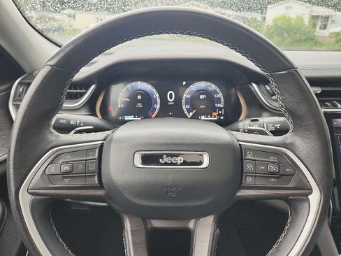 Used 2021 Jeep Grand Cherokee L Limited image 19