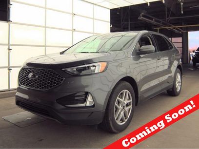 Used 2023 Ford Edge SEL w/ Convenience Package