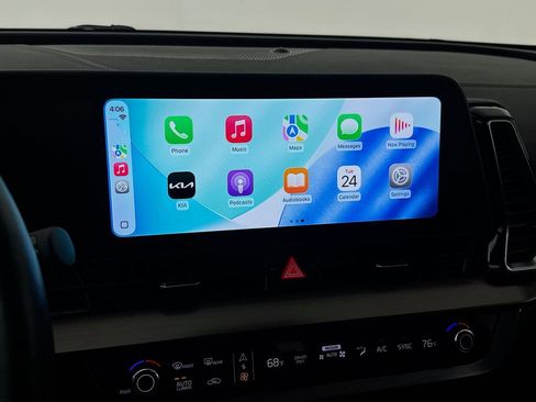 Used 2023 Kia Sportage EX image 16