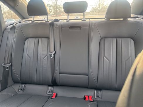 Used 2024 Audi A6 Premium Plus image 11