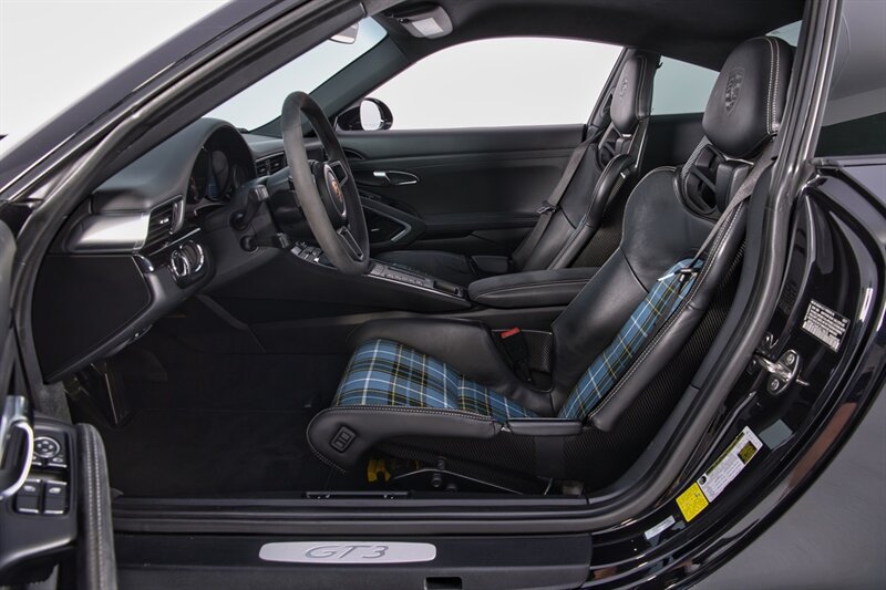 Used 2018 Porsche 911 GT3 RWD image 20