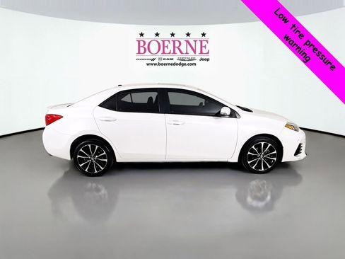 Used 2019 Toyota Corolla XSE image 8