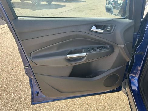 Used 2015 Ford Escape SE w/ Equipment Group 201A image 14