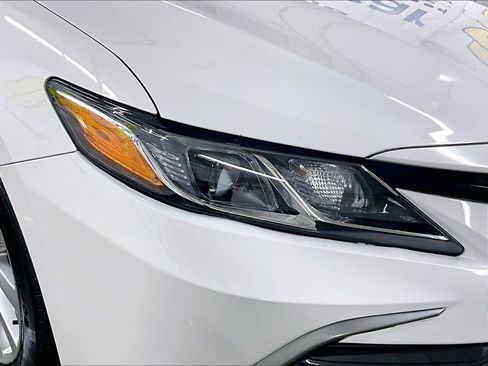 Certified 2023 Toyota Camry LE FWD image 32