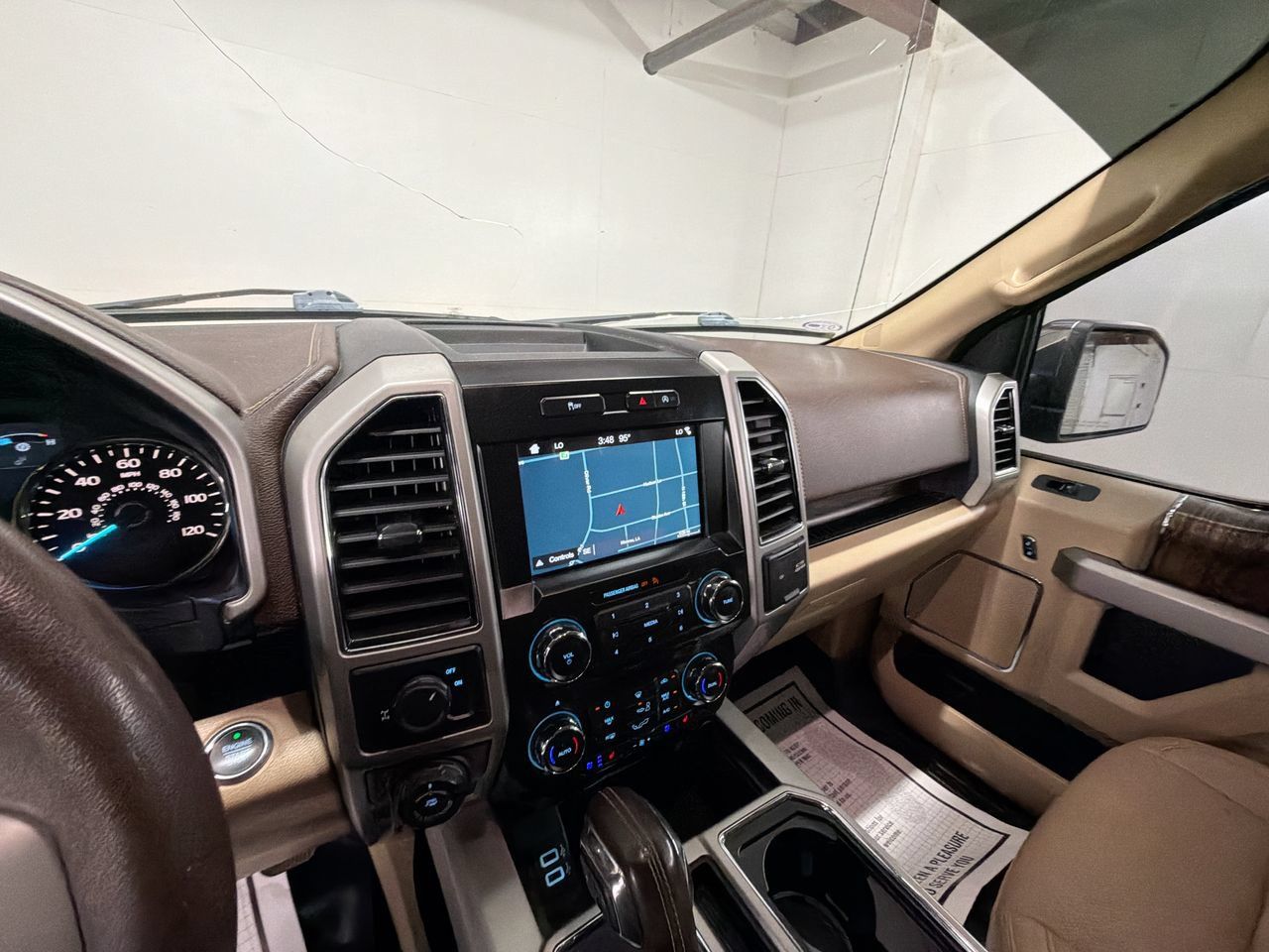 Used 2018 Ford F150 Lariat RWD image 18