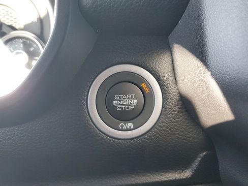 Used 2025 RAM 1500 Big Horn image 22